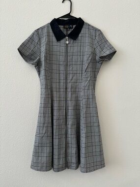 dELiA*s Black and White Plaid Zip-Front Collared Mini Dress